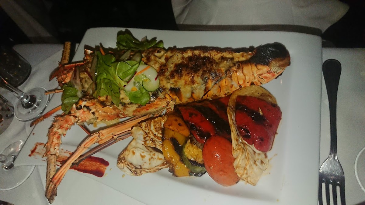 El Mesón De La Cava-8